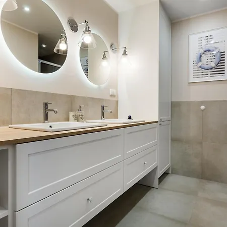 Апартаменты Family *